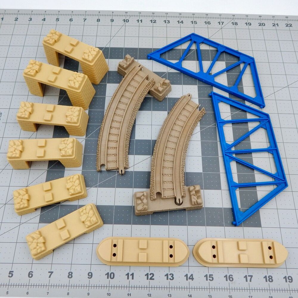 Fisher Price Thomas & Friends Trackmaster Bridge 10211 Expansion 12 PC